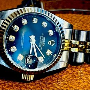 Rolex ladies used watch - diamond accents. Keeps perfect time